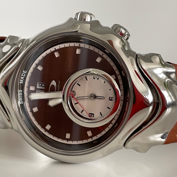 Oakley Judge II GMT Swiss Watch, Sapphire Crystal and Brown Leather Strap - Picture 10 of 12